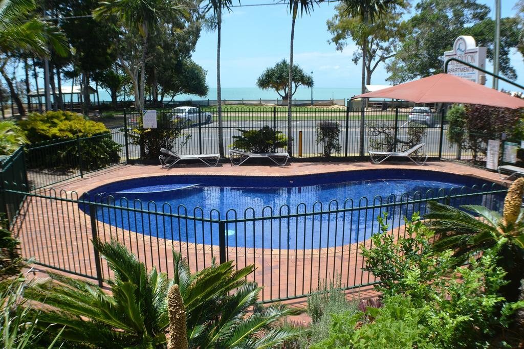 Charlton On The Esplanade Aparthotel Hervey Bay Buitenkant foto