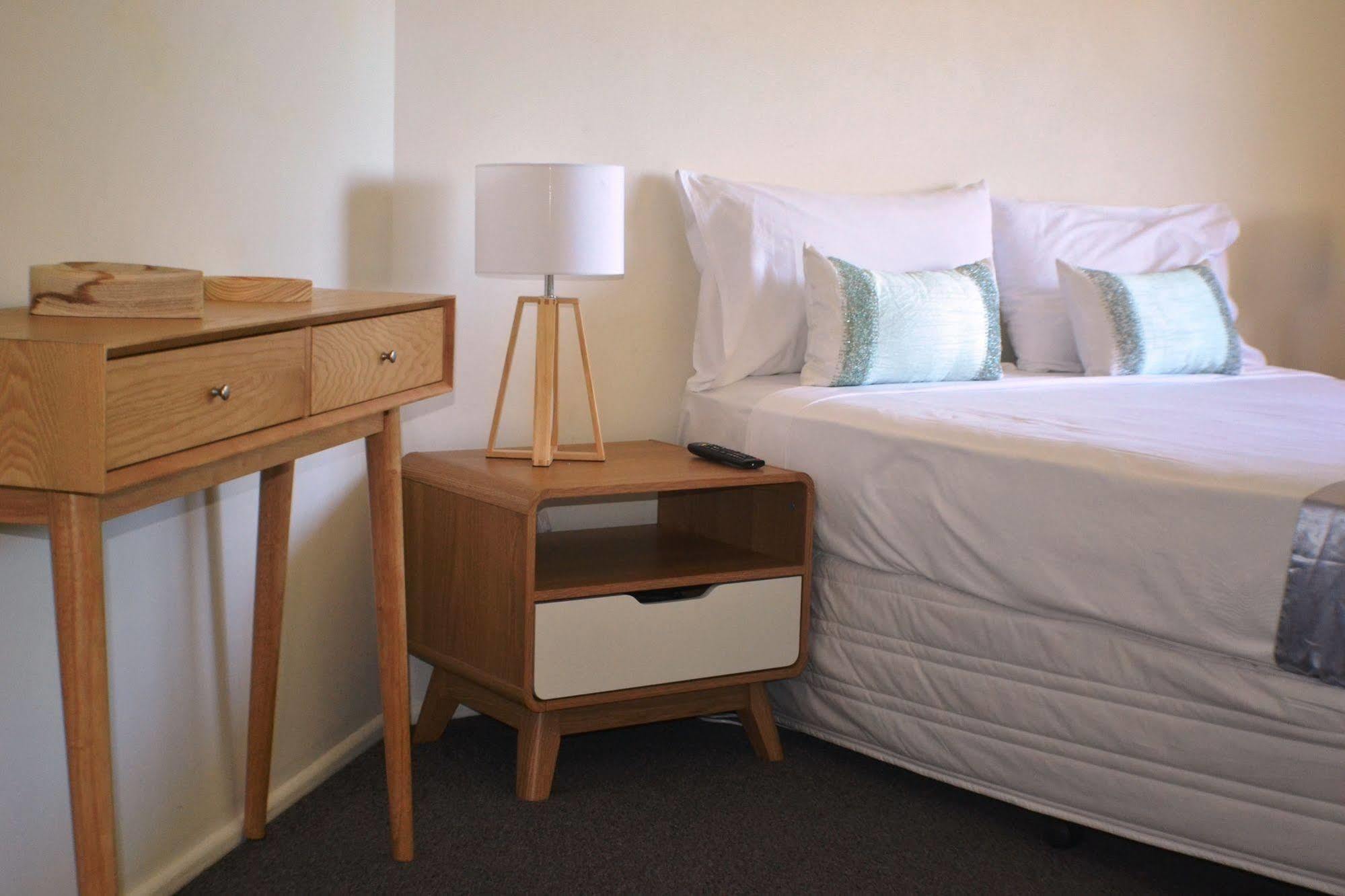 Charlton On The Esplanade Aparthotel Hervey Bay Buitenkant foto